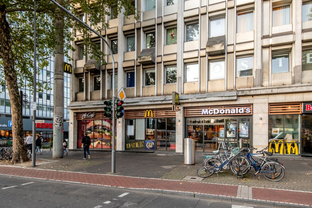 Mcdonalds Koln Rudolfplatz 8 10